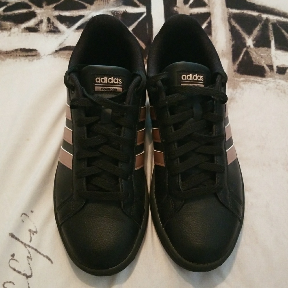WOMEN ADIDAS BLACK WITH ROSE GOLD SNEAKERS